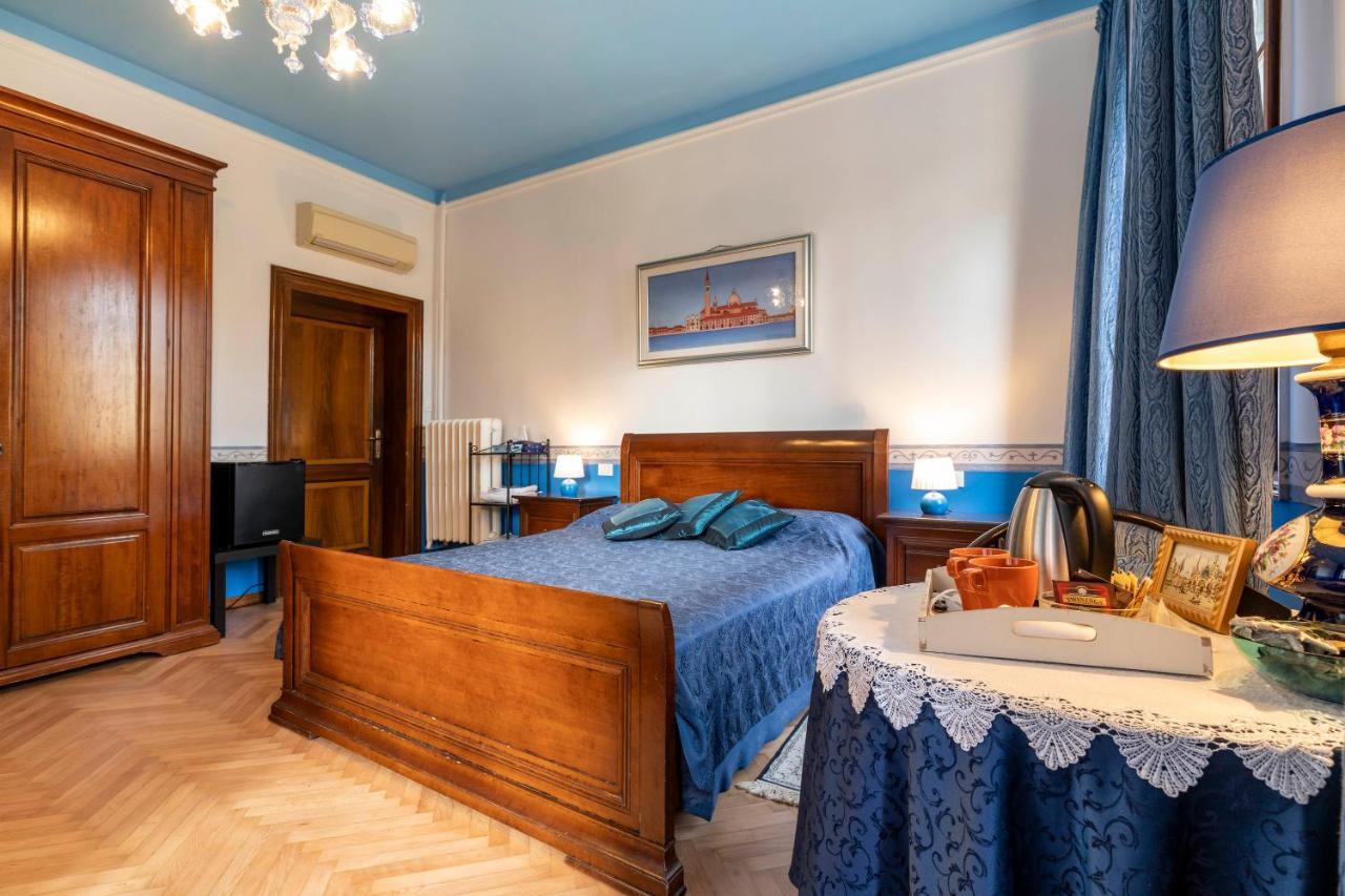 Bed And Breakfast Casa Delle Rose Lido Venezia Lido di Venezia Екстер'єр фото